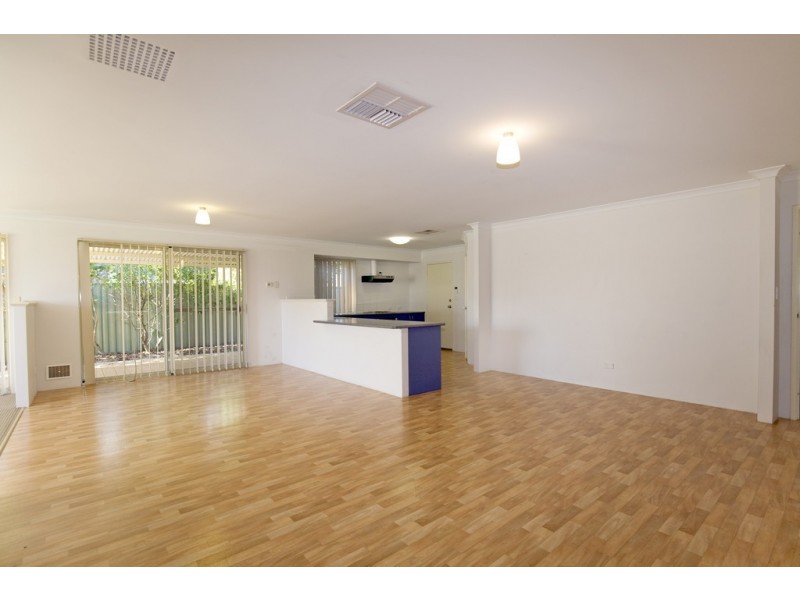 7 Jolly Rambler Blvd, Ravenswood WA 6208