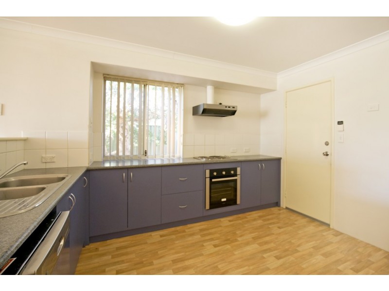 7 Jolly Rambler Blvd, Ravenswood WA 6208