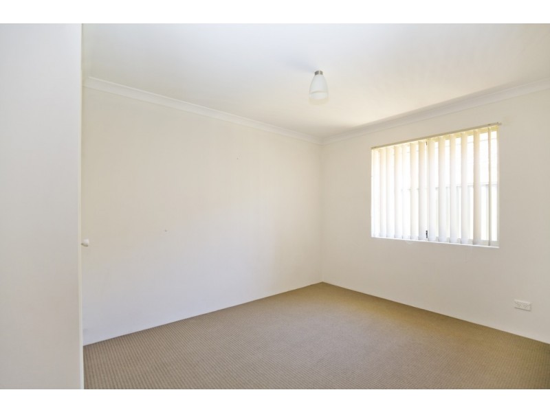 7 Jolly Rambler Blvd, Ravenswood WA 6208