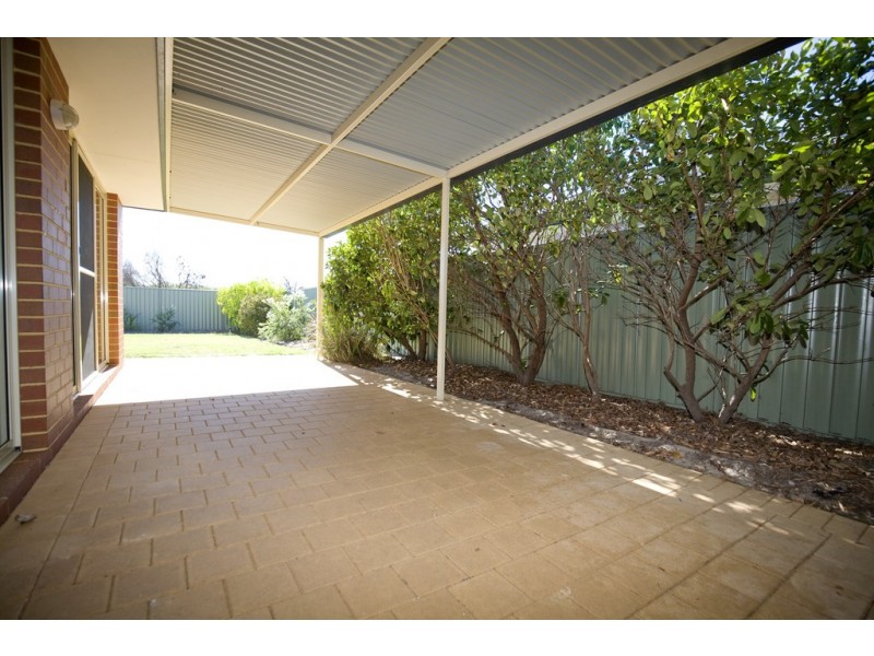 7 Jolly Rambler Blvd, Ravenswood WA 6208