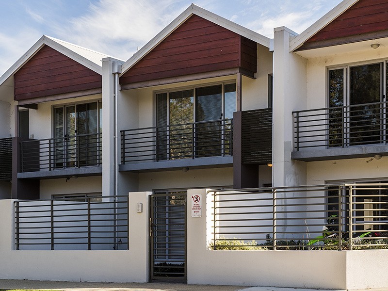 2/5 Bower Drive, Erskine WA 6210