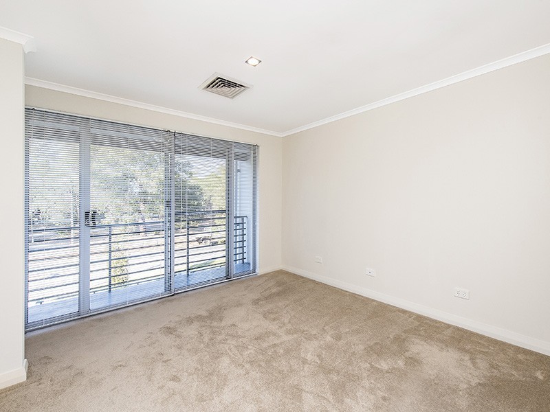 2/5 Bower Drive, Erskine WA 6210