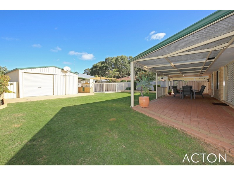 4 Dover Street, Greenfields WA 6210