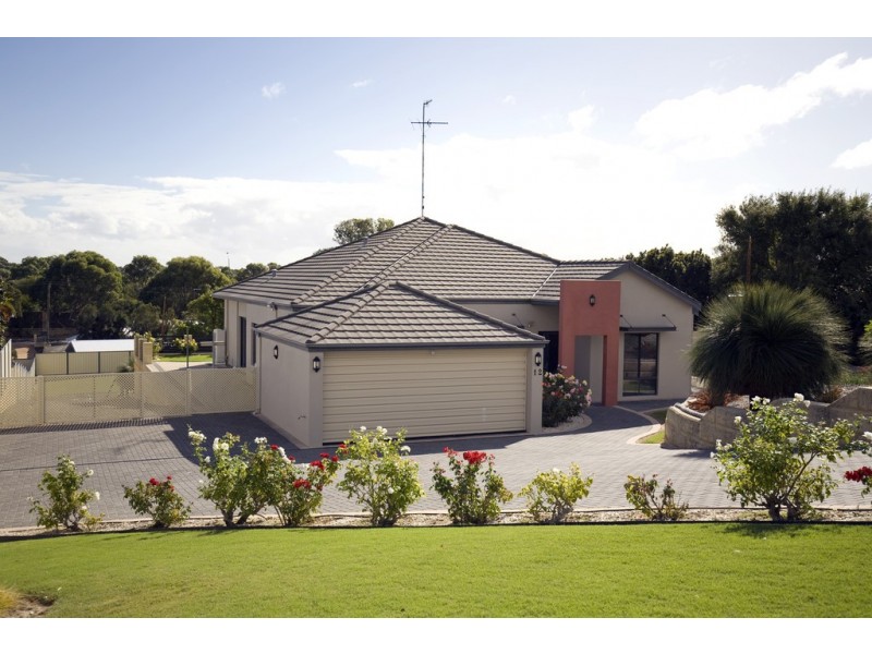 12 Rainbow Way, Dawesville WA 6211