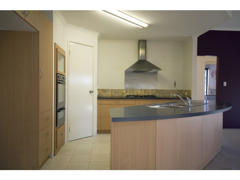 12 Rainbow Way, Dawesville WA 6211