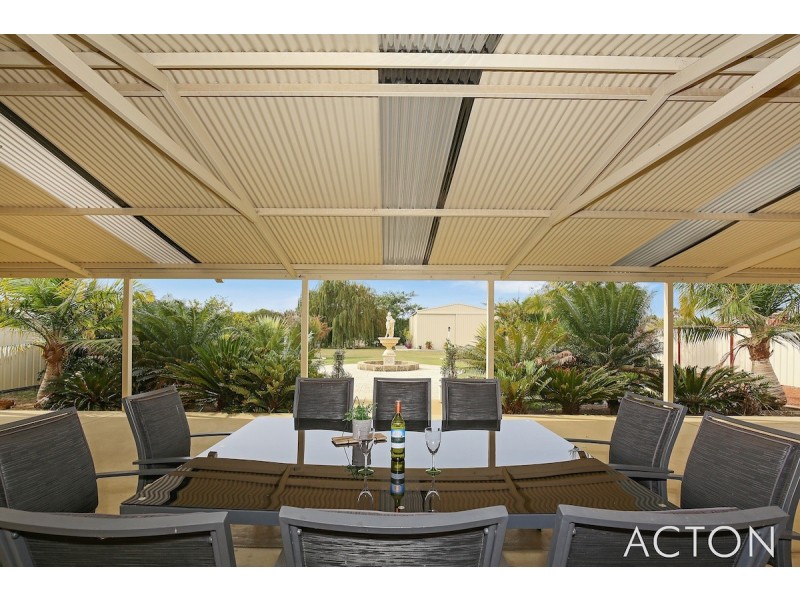 25 Murray Waters Boulevard, South Yunderup WA 6208