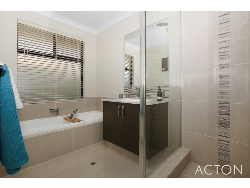 8 Highbury Brace, Dawesville WA 6211