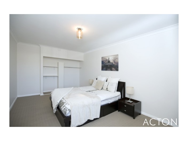 2/1-3 Hackett Street, Mandurah WA 6210