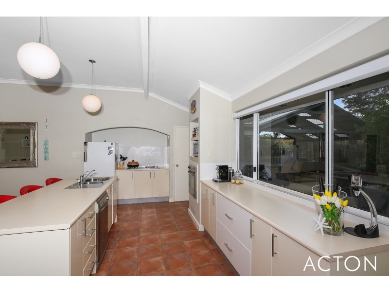 4 Melita Street, Falcon WA 6210