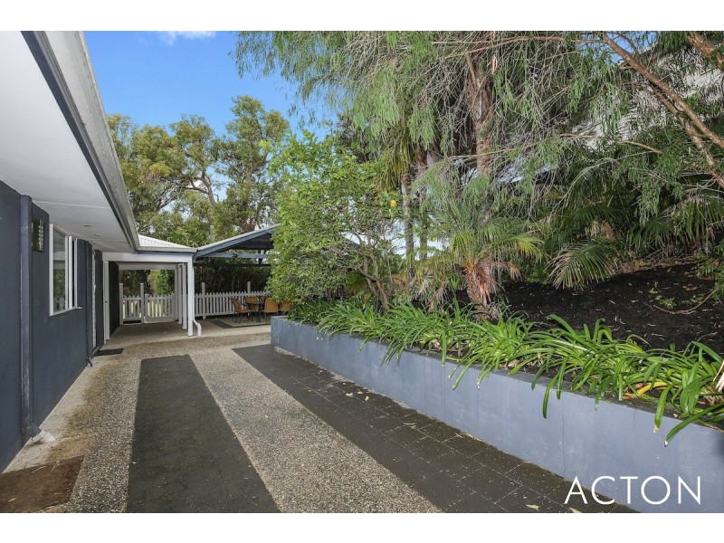4 Melita Street, Falcon WA 6210