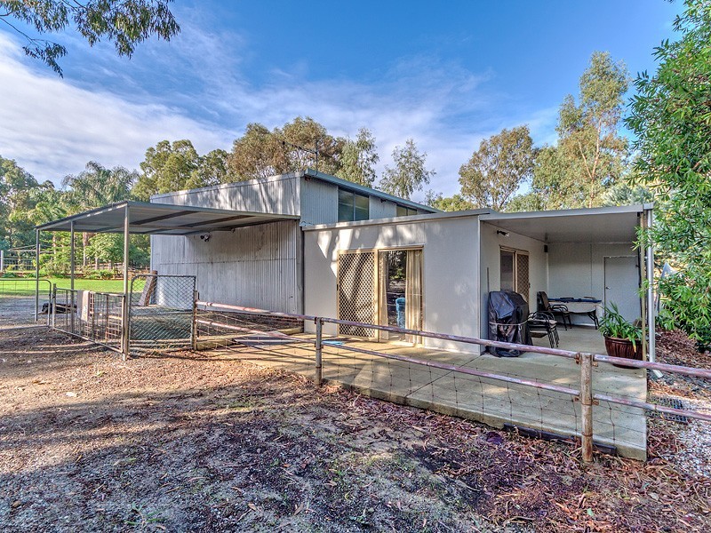 103 Feast Road, Serpentine WA 6125