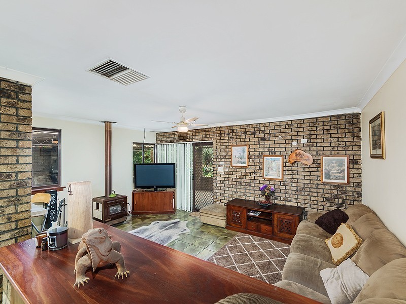 103 Feast Road, Serpentine WA 6125