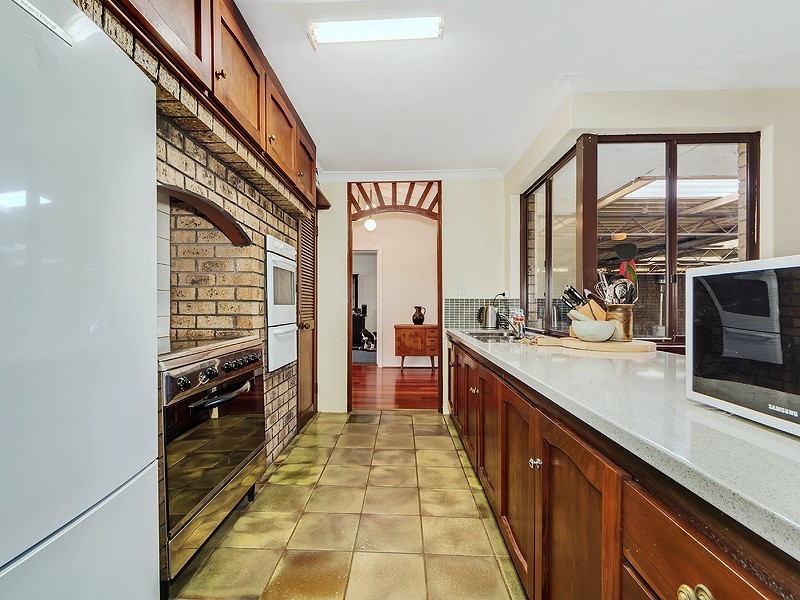 103 Feast Road, Serpentine WA 6125