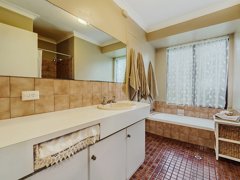 103 Feast Road, Serpentine WA 6125