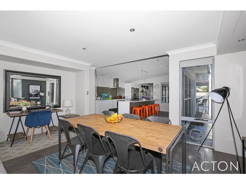 13 Mandjar Lane, Wannanup WA 6210