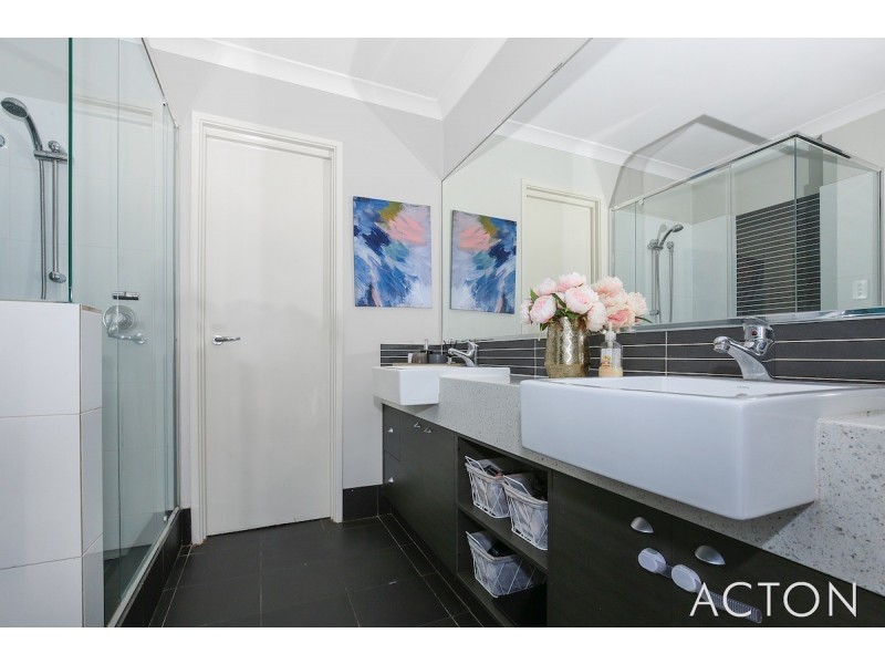 13 Mandjar Lane, Wannanup WA 6210