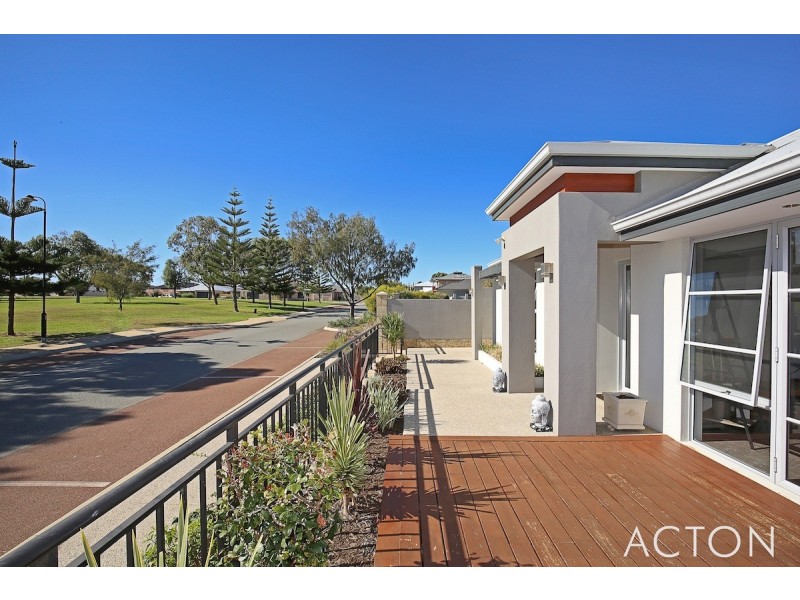 13 Mandjar Lane, Wannanup WA 6210