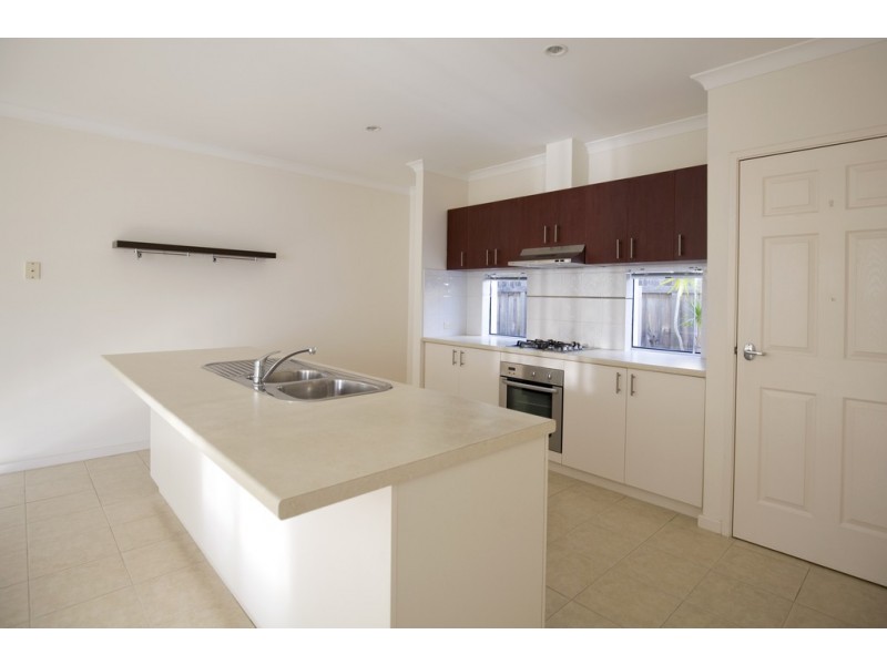 29 Pacifica Way, Dudley Park WA 6210