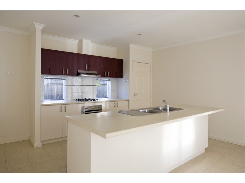 29 Pacifica Way, Dudley Park WA 6210