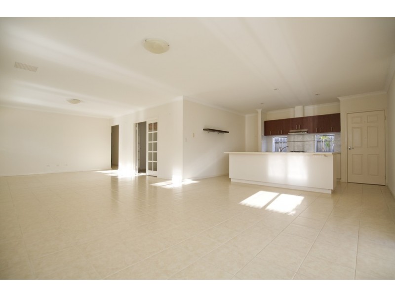 29 Pacifica Way, Dudley Park WA 6210