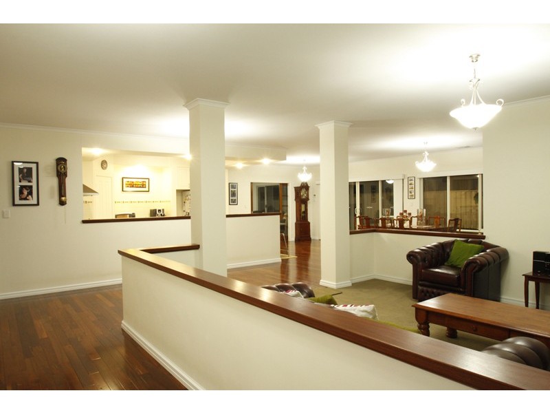 1 Harvest Chase, Madora Bay WA 6210