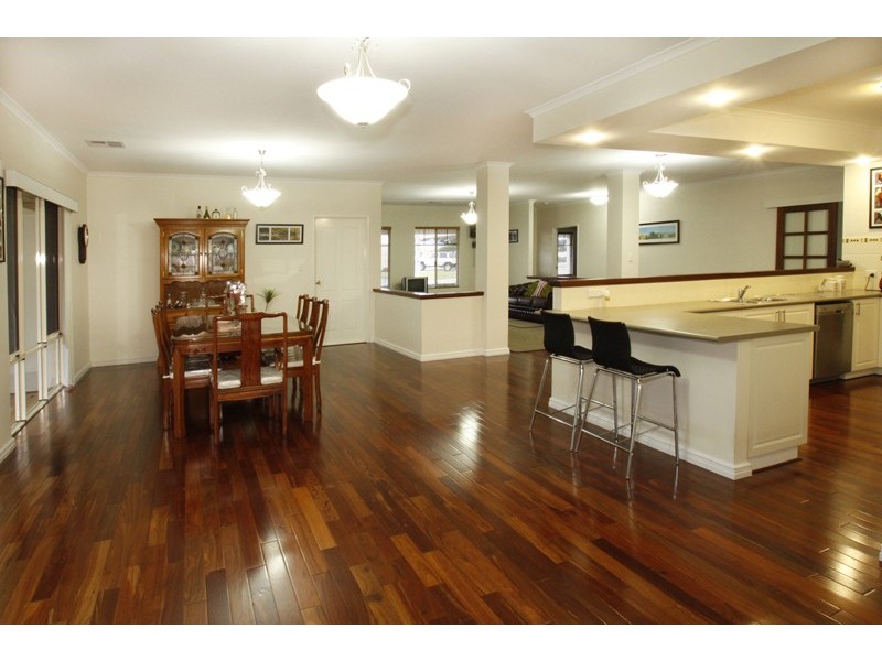 1 Harvest Chase, Madora Bay WA 6210