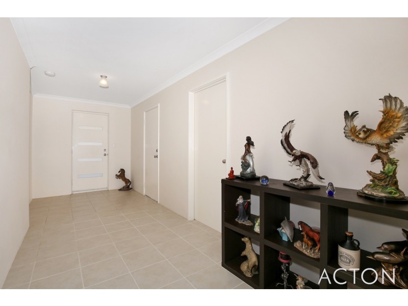 303 Pebble Beach Boulevard, Meadow Springs WA 6210