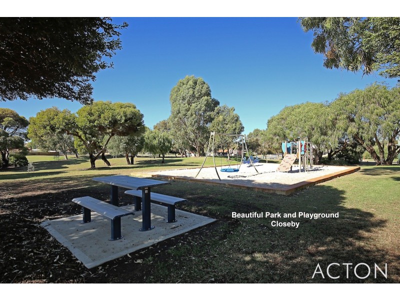 24 Ellendale Street, Golden Bay WA 6174