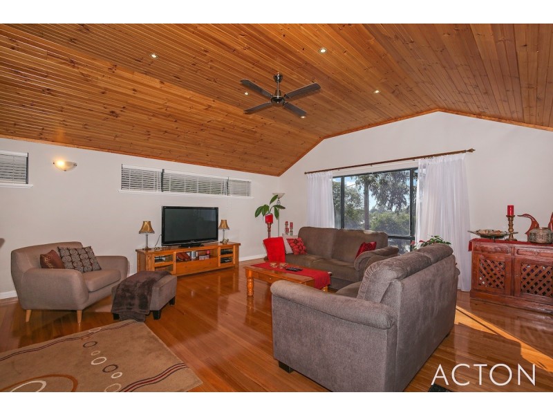 1 Barbara Street, Falcon WA 6210