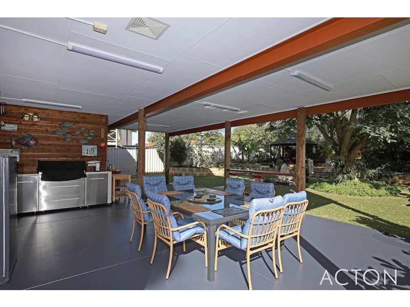 1 Barbara Street, Falcon WA 6210