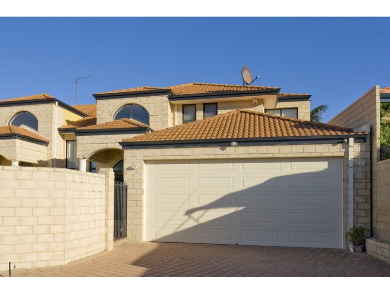 10B Pinnace Court, Halls Head WA 6210