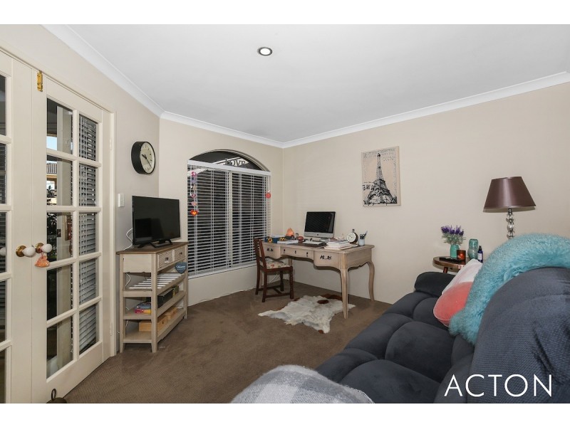 43 San Marco Quays, Halls Head WA 6210