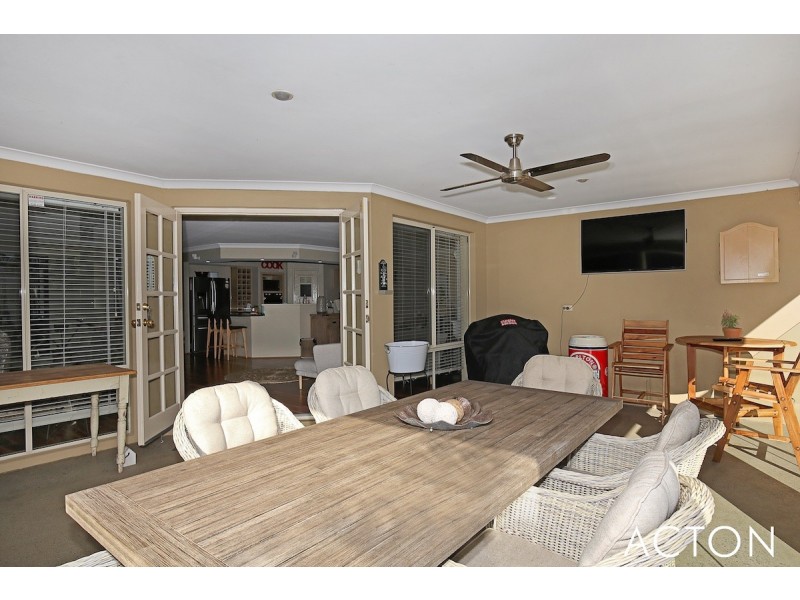 43 San Marco Quays, Halls Head WA 6210