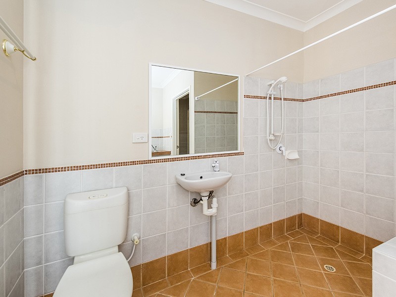 4/71 Tuckey Street, Mandurah WA 6210