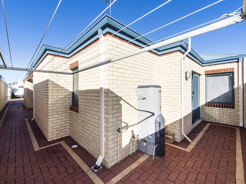 4/71 Tuckey Street, Mandurah WA 6210