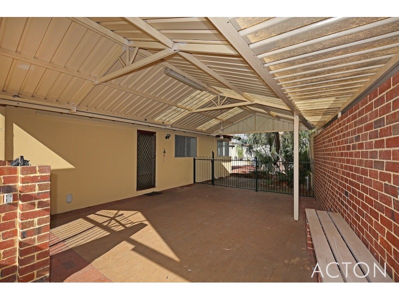 130 McLarty Road, Halls Head WA 6210