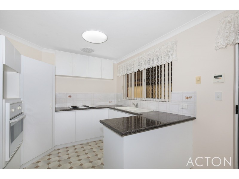 2/28 Moat Street, Mandurah WA 6210