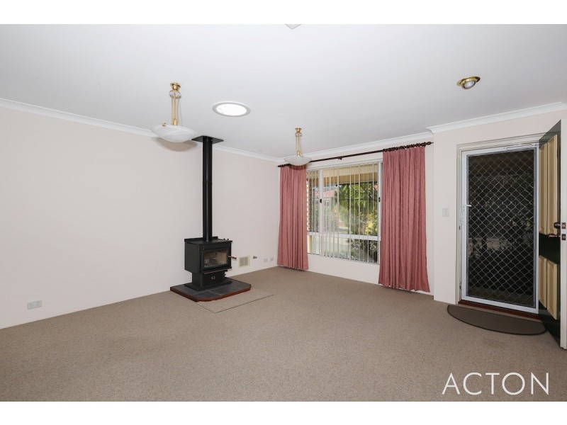 2/28 Moat Street, Mandurah WA 6210