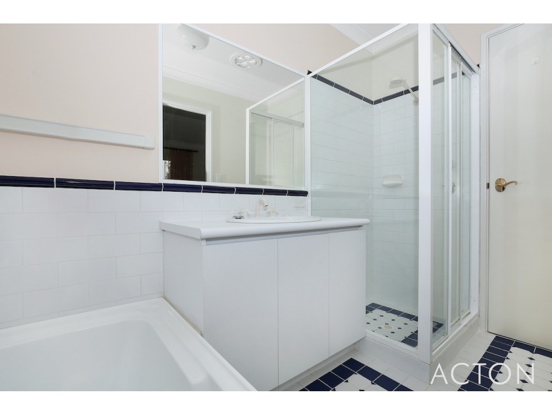 2/28 Moat Street, Mandurah WA 6210