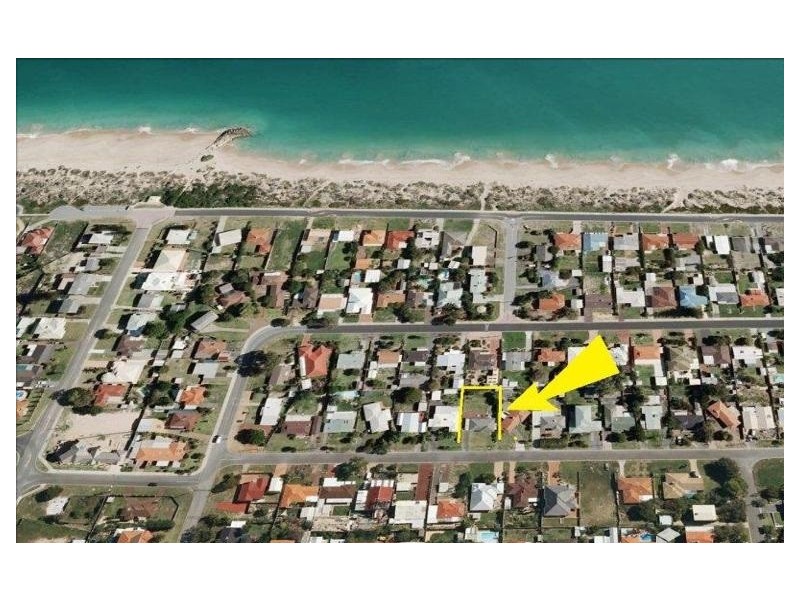 12 Collier Street, Silver Sands WA 6210