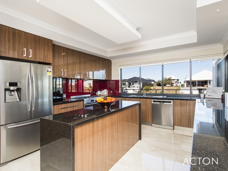 57 Sandpiper Island Retreat, Wannanup WA 6210