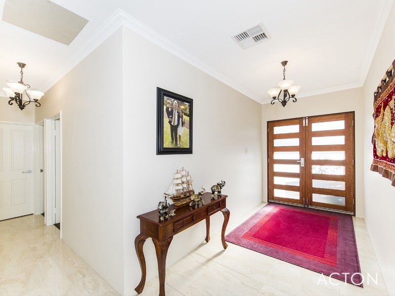 57 Sandpiper Island Retreat, Wannanup WA 6210