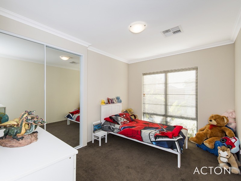 57 Sandpiper Island Retreat, Wannanup WA 6210