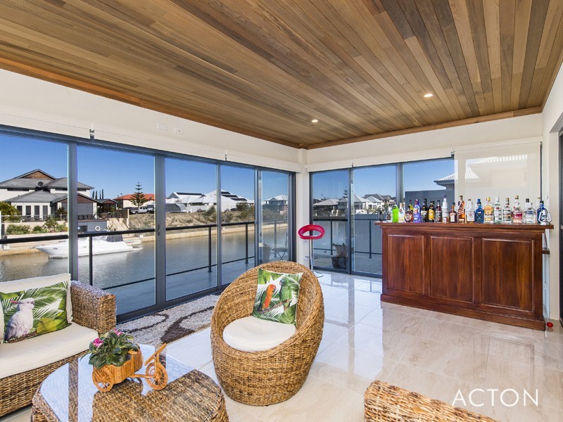 57 Sandpiper Island Retreat, Wannanup WA 6210