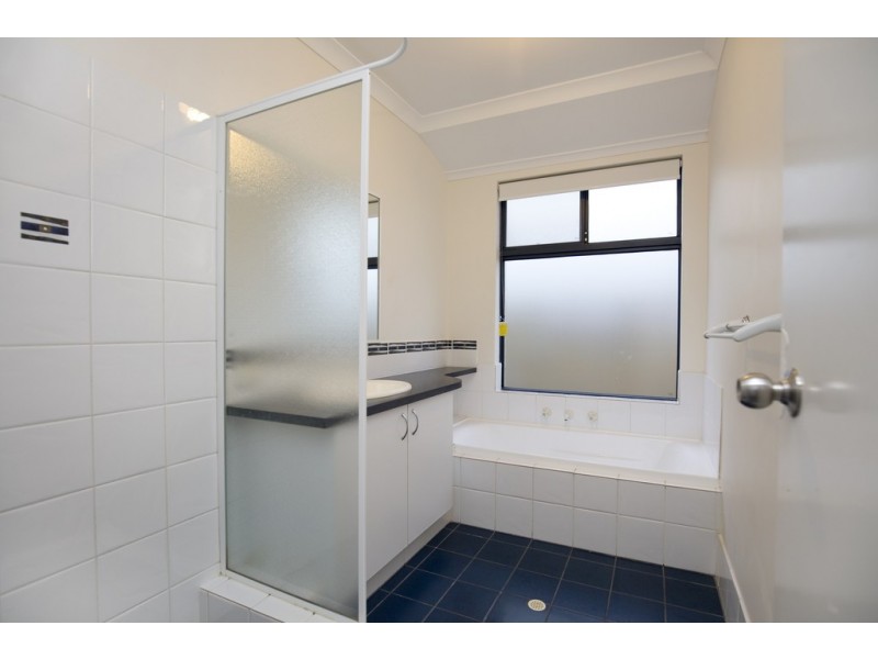 105 Touchstone Drive, Dawesville WA 6211