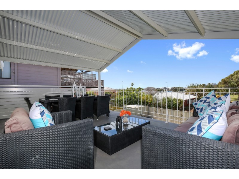 37 Hill Street, Halls Head WA 6210
