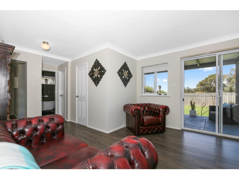 37 Hill Street, Halls Head WA 6210