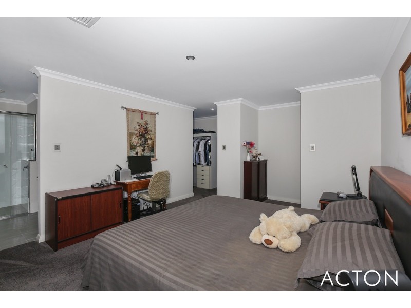 19 Pardalote Way, Erskine WA 6210