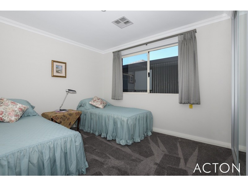 19 Pardalote Way, Erskine WA 6210