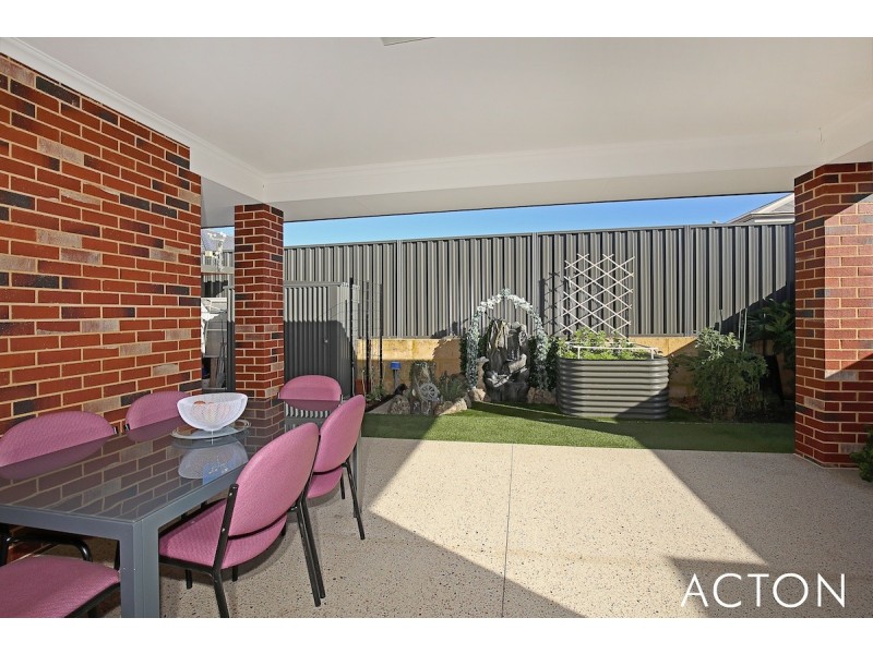 19 Pardalote Way, Erskine WA 6210